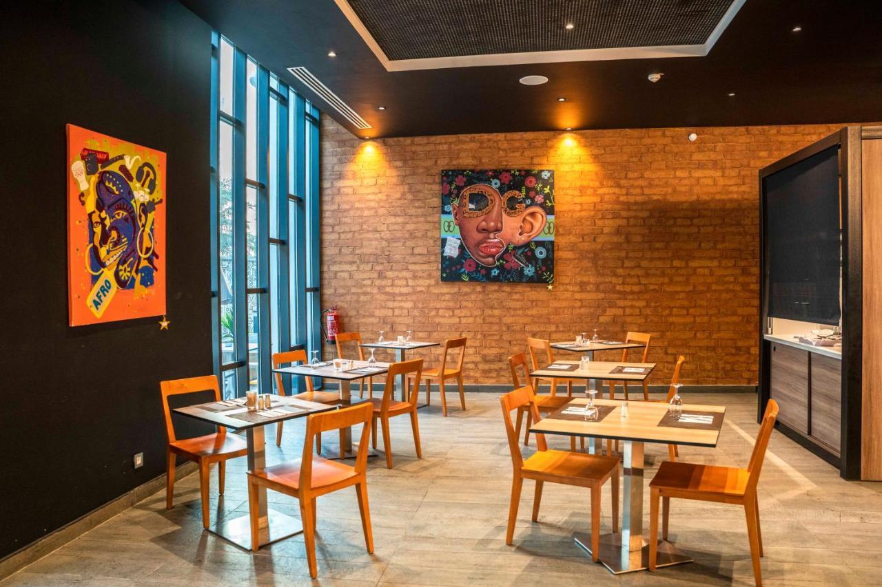 Onomo Hotel Duala Zewnętrze zdjęcie